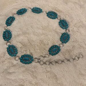 New without tags women’s Turquoise and Silver Concho belt